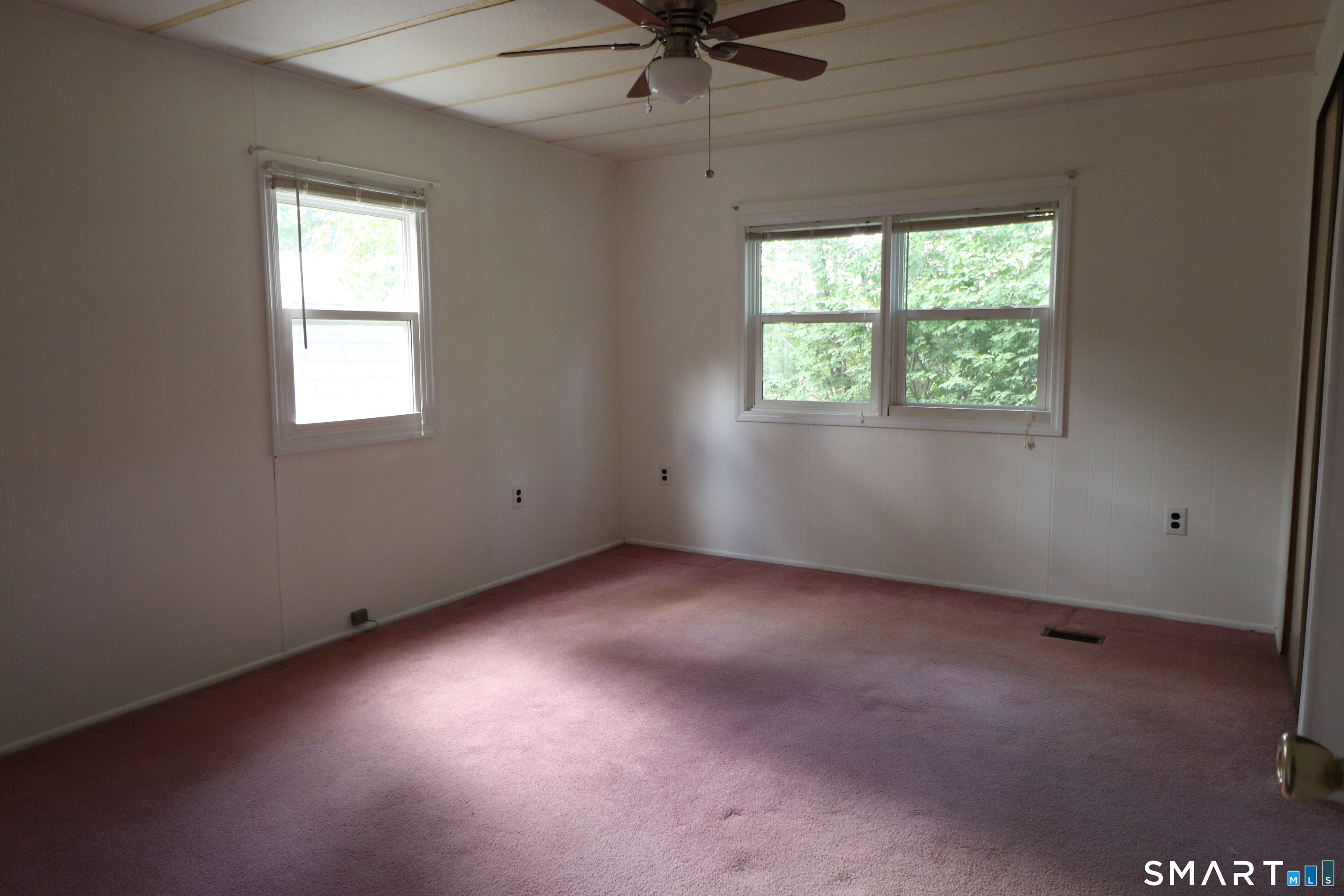 33 Ridge Circle Mansfield CT 06268