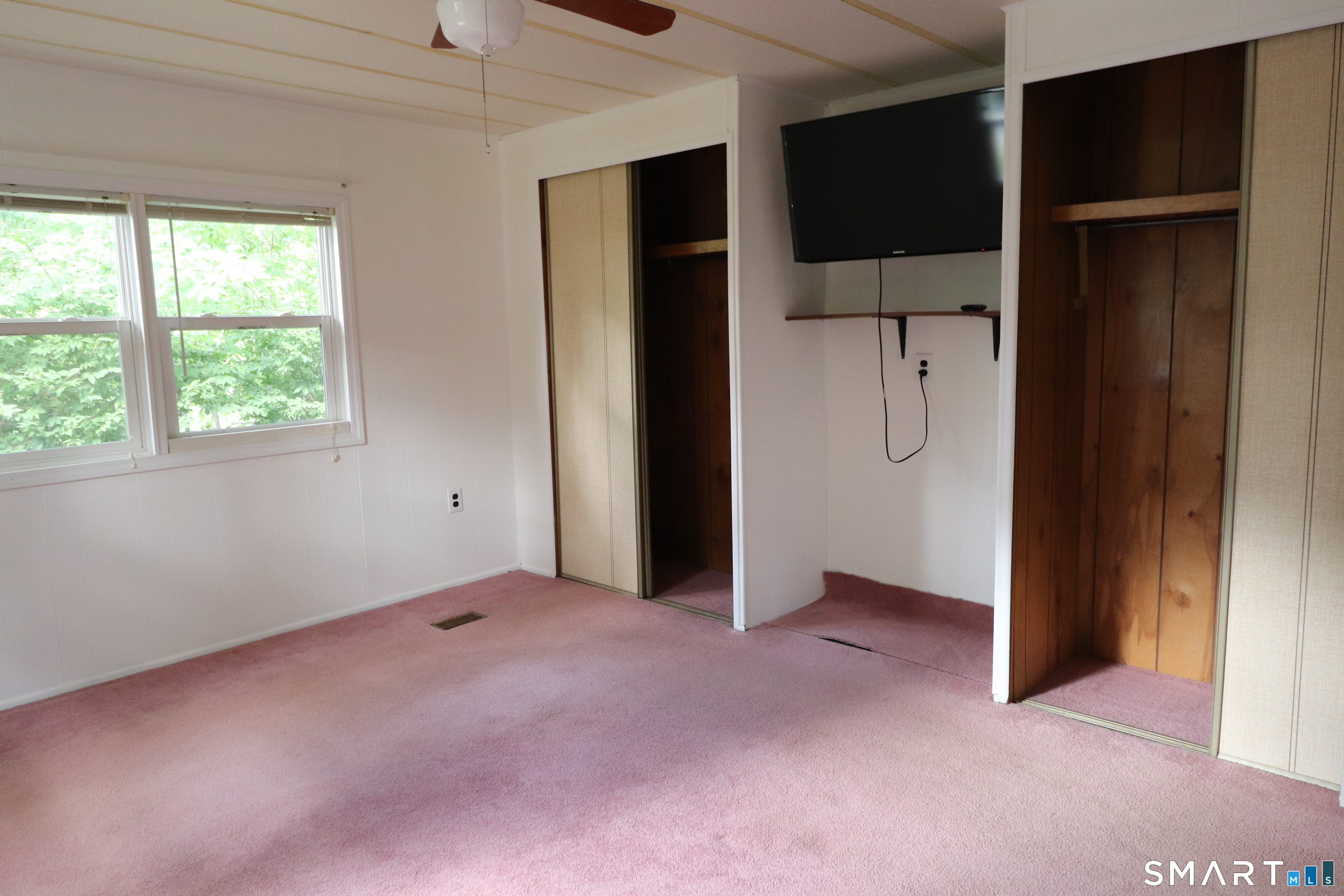 33 Ridge Circle Mansfield CT 06268