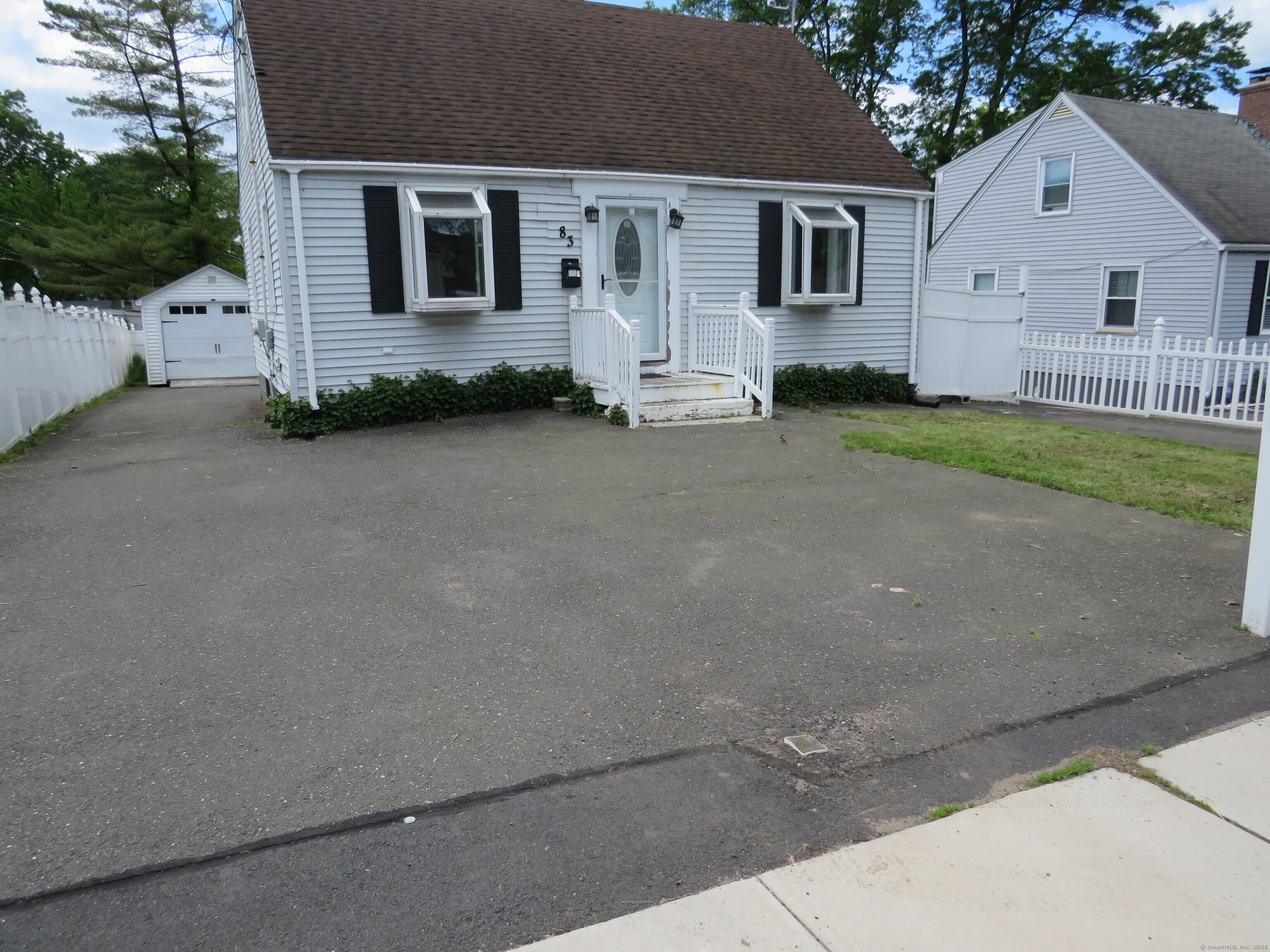 83 Stone Street Hartford CT 06106