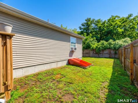8 W Arch Street Stonington CT 06379