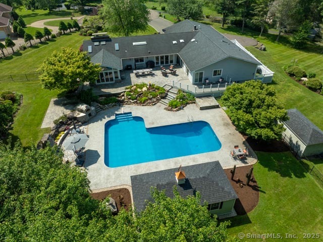 9 Mirage Drive Branford CT 06405
