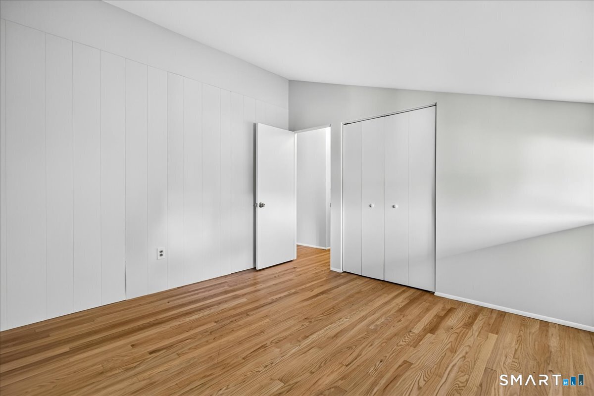 17 Hickory Hill Drive Waterbury CT 06708
