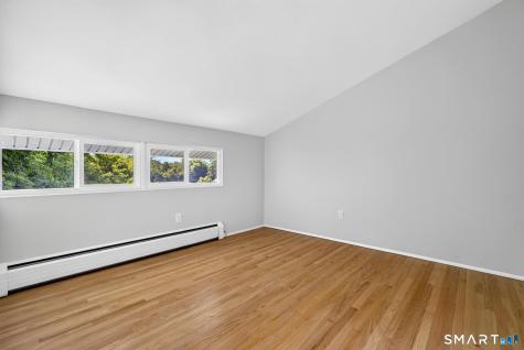 17 Hickory Hill Drive Waterbury CT 06708