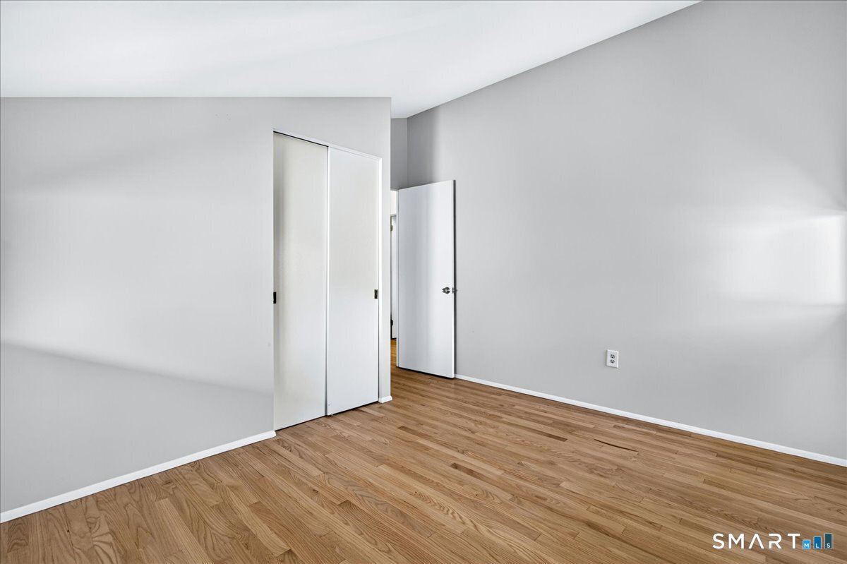 17 Hickory Hill Drive Waterbury CT 06708