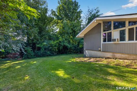 17 Hickory Hill Drive Waterbury CT 06708