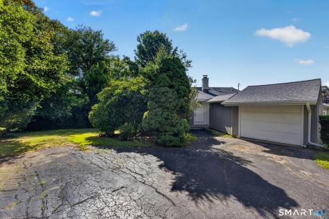 17 Hickory Hill Drive Waterbury CT 06708