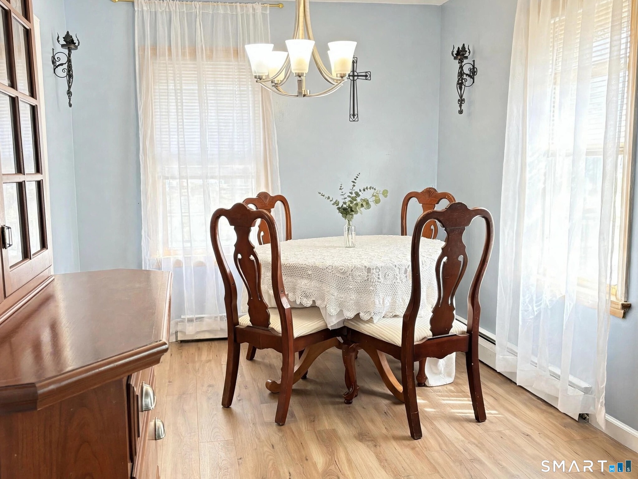 1109 East Main Street Waterbury CT 06705
