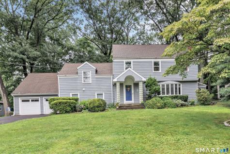 205 Stoneleigh Square Fairfield CT 06825