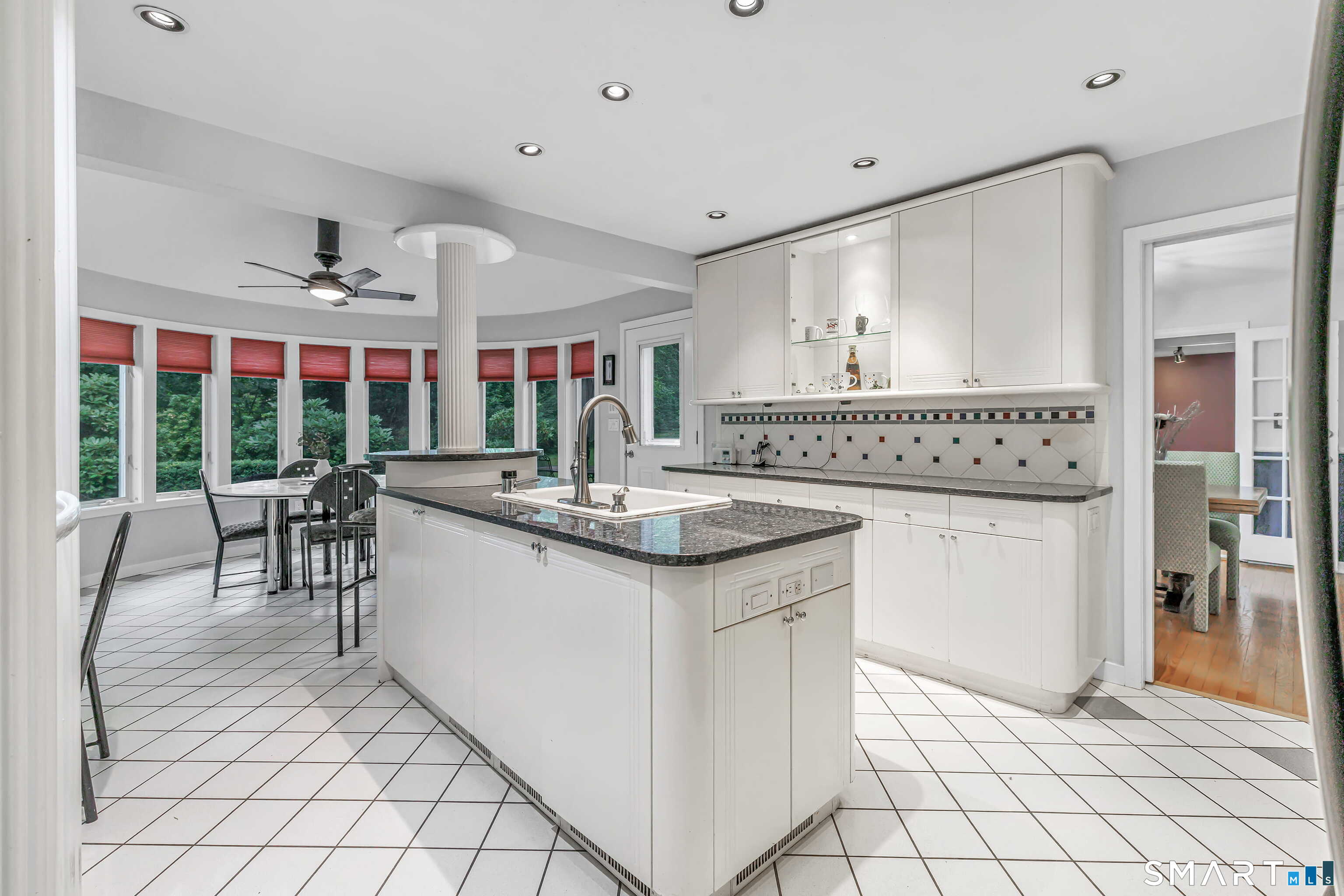 205 Stoneleigh Square Fairfield CT 06825