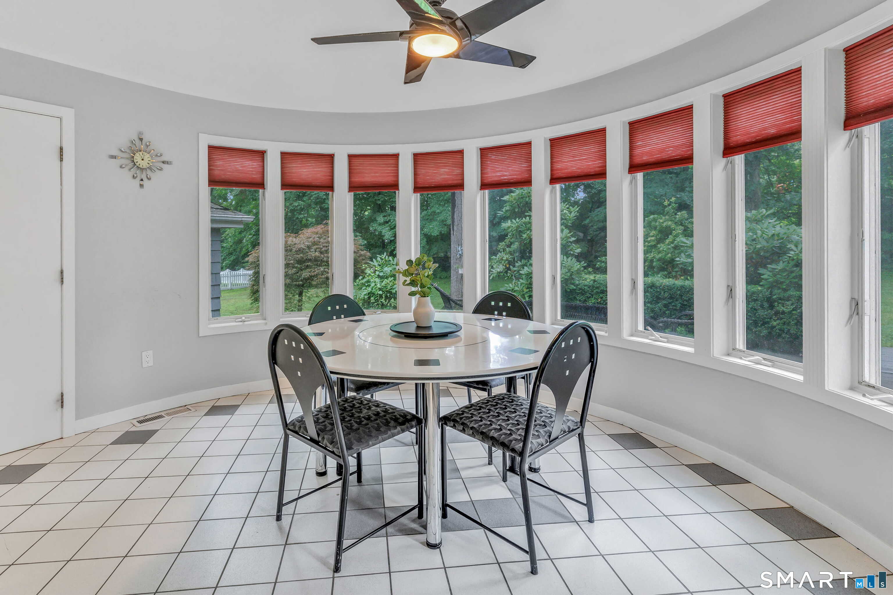 205 Stoneleigh Square Fairfield CT 06825