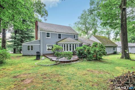 205 Stoneleigh Square Fairfield CT 06825