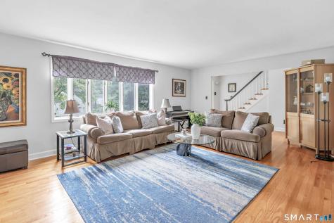 205 Stoneleigh Square Fairfield CT 06825