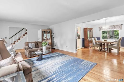 205 Stoneleigh Square Fairfield CT 06825