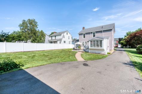 23 Somerset Street Wethersfield CT 06109