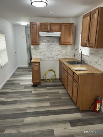 9 Main Street South Windsor CT 06074
