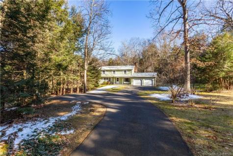 154 Kimberly Road East Granby CT 06026