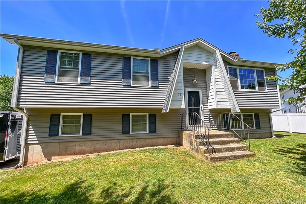 21 Rose Circle Meriden CT 06450