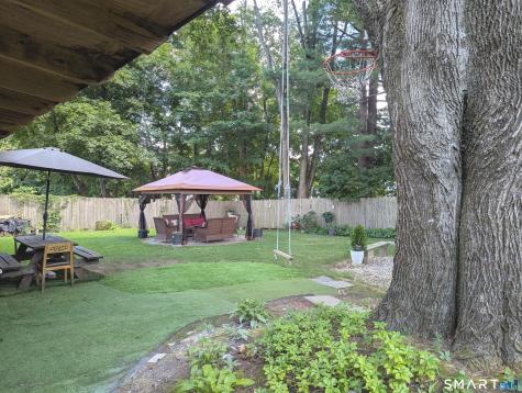 38 Pine Street Norwich CT 06360
