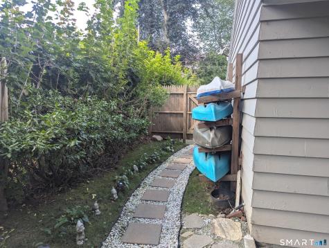 38 Pine Street Norwich CT 06360