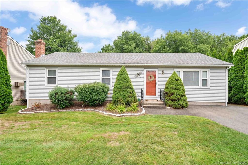 32 Julia Terrace Middletown CT 06457