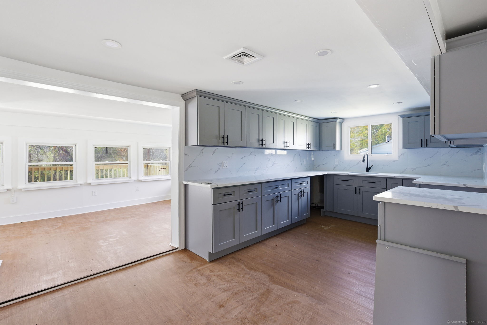 18 Pautipaug Hill Road Sprague CT 06330