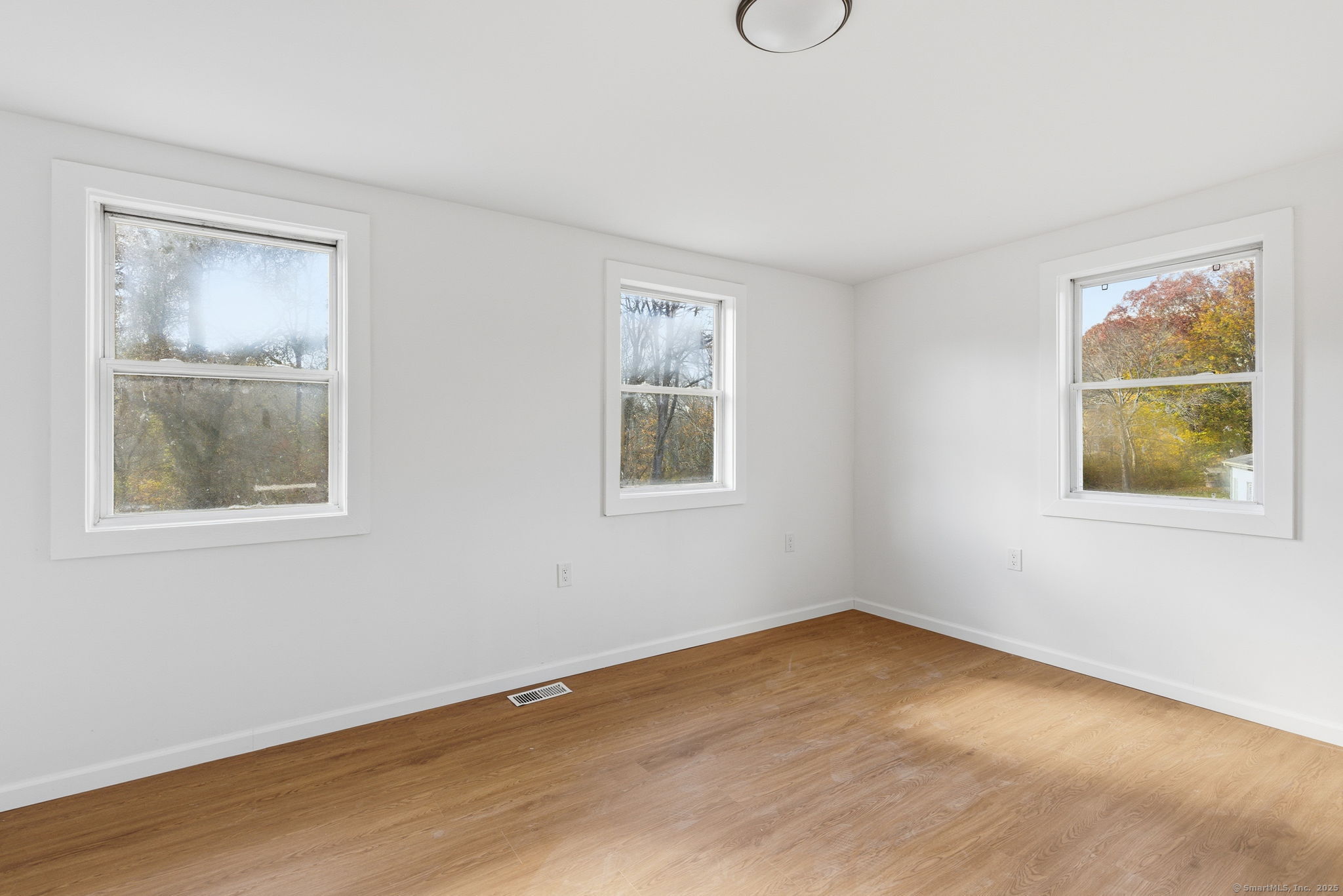 18 Pautipaug Hill Road Sprague CT 06330