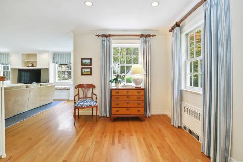 19 Skymeadow Drive Stamford CT 06903