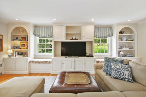19 Skymeadow Drive Stamford CT 06903