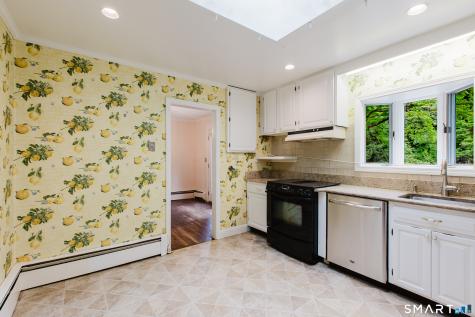 75 Westwood Road Stamford CT 06902