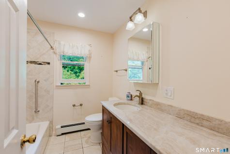 75 Westwood Road Stamford CT 06902