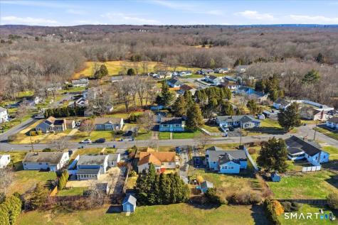 3 Cedar Street Waterford CT 06385