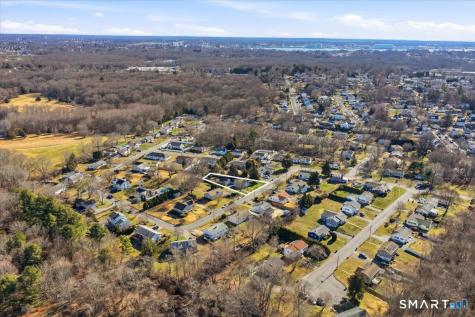 3 Cedar Street Waterford CT 06385