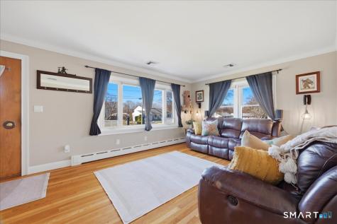 3 Cedar Street Waterford CT 06385