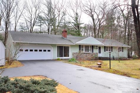 59 Sunnyridge Road Avon CT 06001