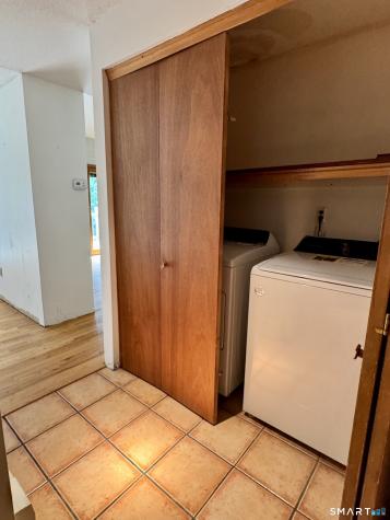 82 Timothy Terrace Windsor CT 06095