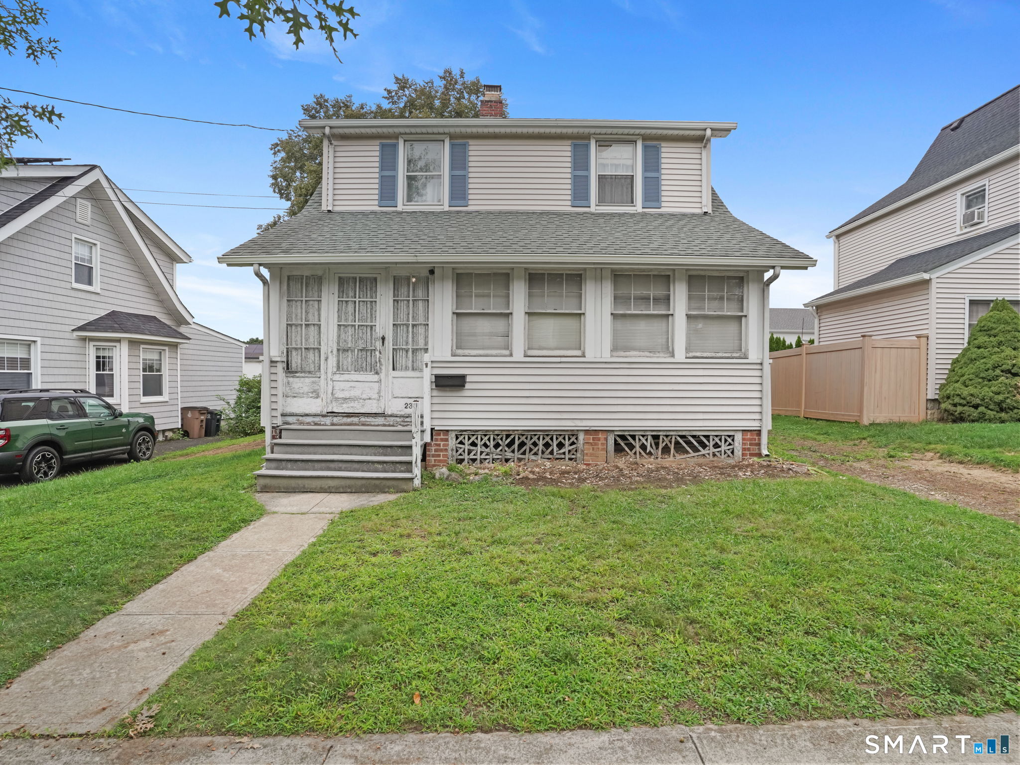23 Forest Lawn Avenue Stamford CT 06905