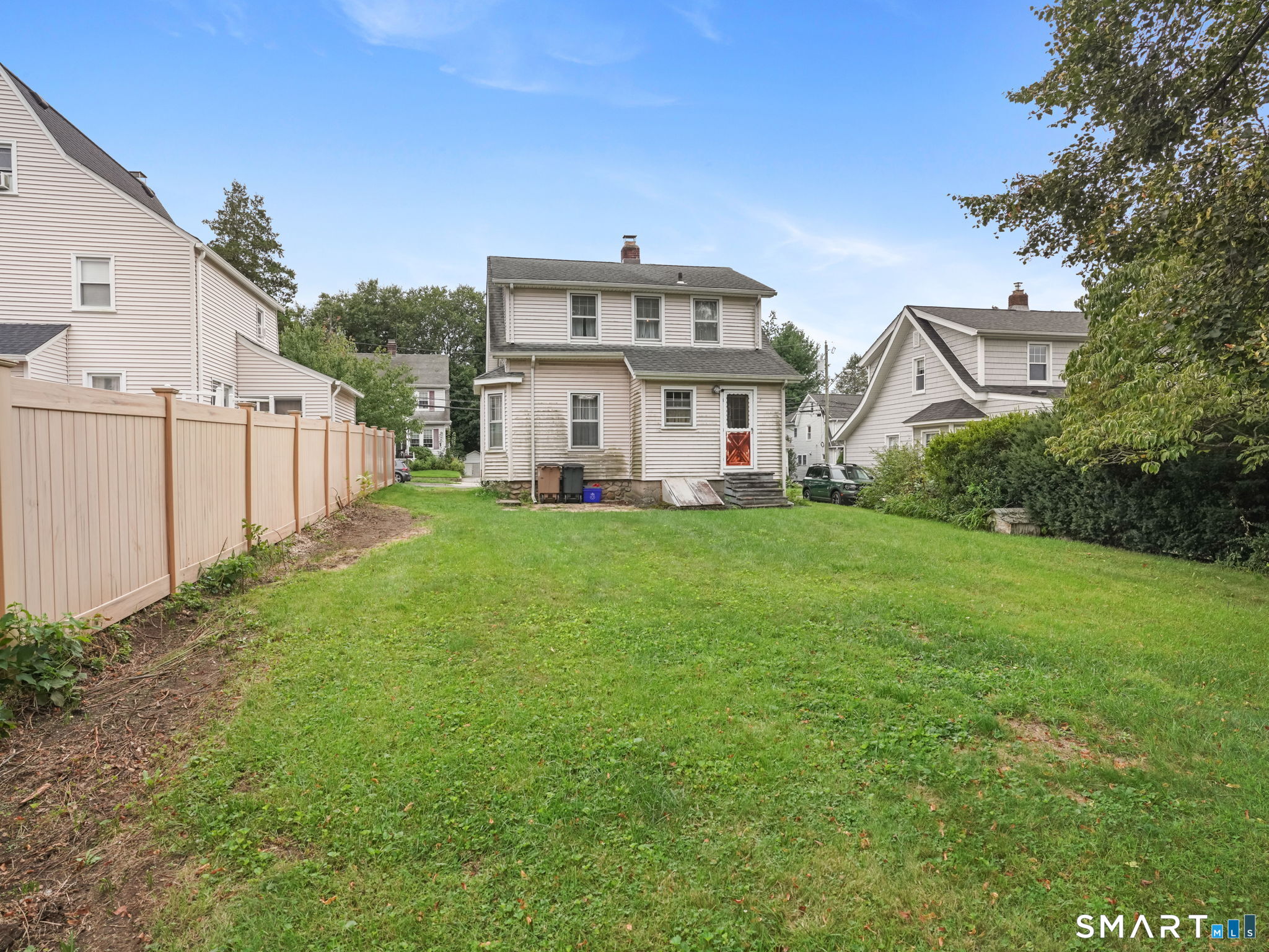 23 Forest Lawn Avenue Stamford CT 06905