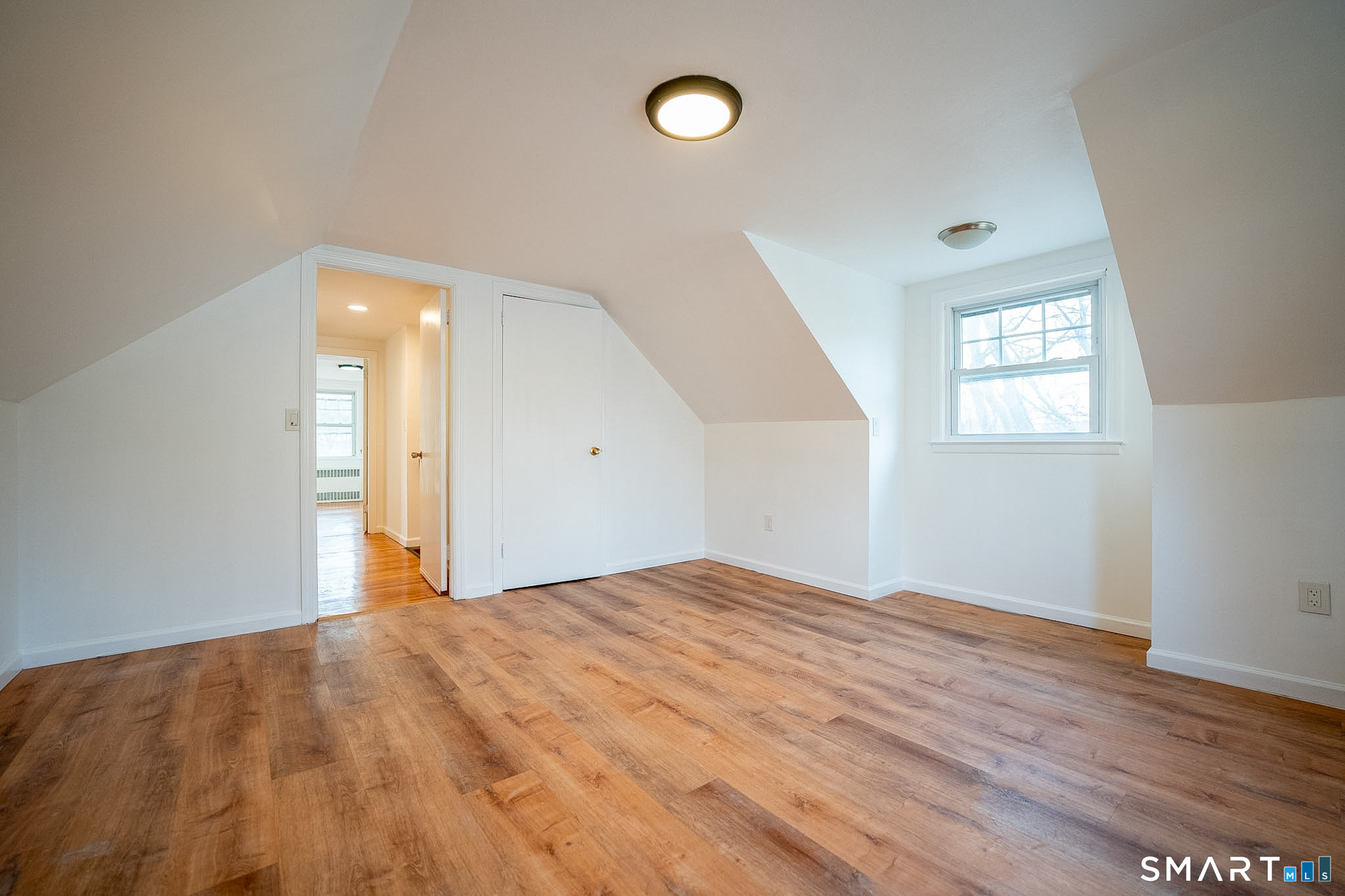 20 Oak Ridge Gate Danbury CT 06810