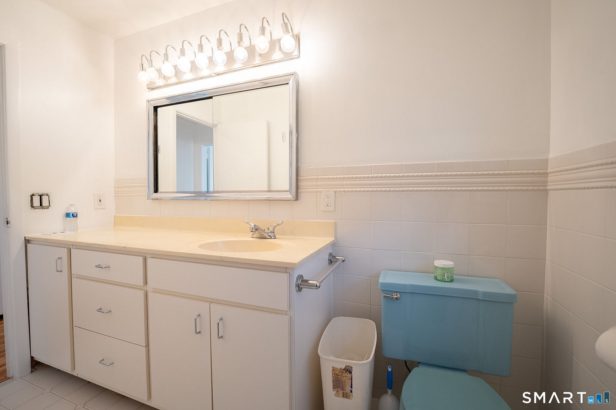 20 Oak Ridge Gate Danbury CT 06810