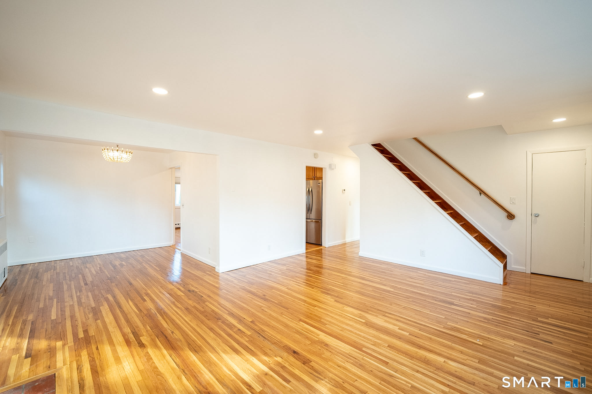 20 Oak Ridge Gate Danbury CT 06810