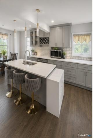 38 City Hill Court Naugatuck CT 06770