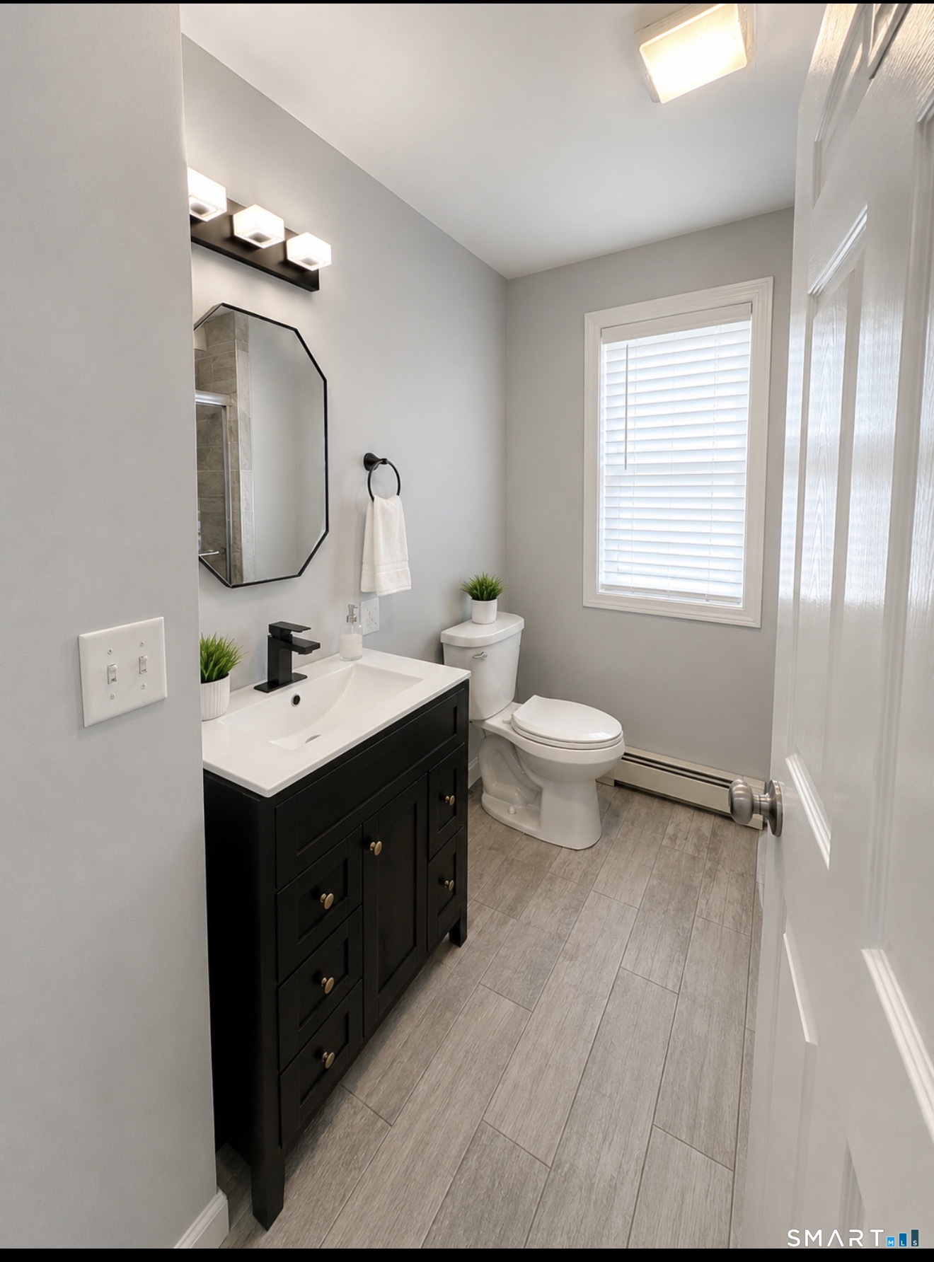 38 City Hill Court Naugatuck CT 06770