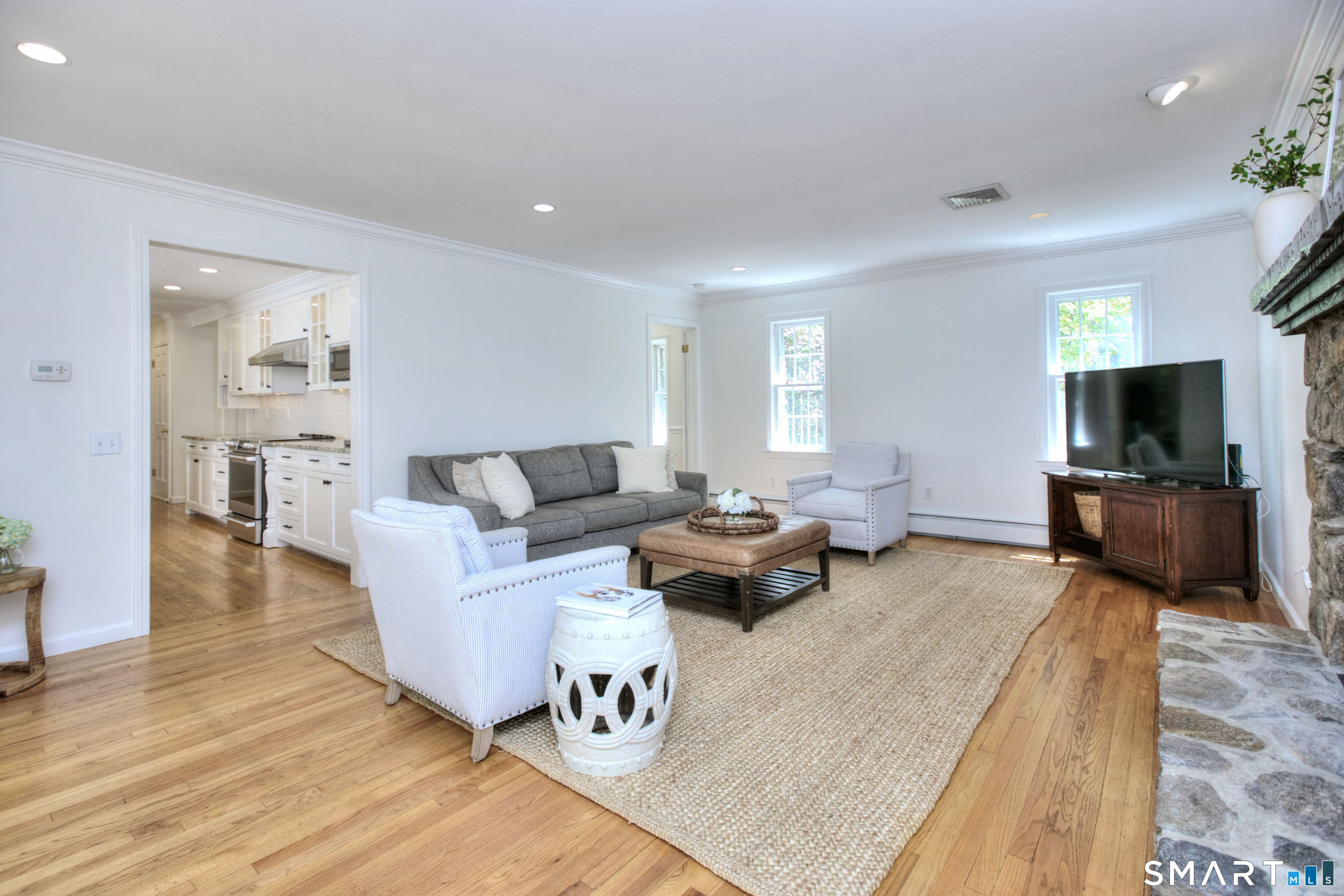 142 Horseshoe Lane Fairfield CT 06824