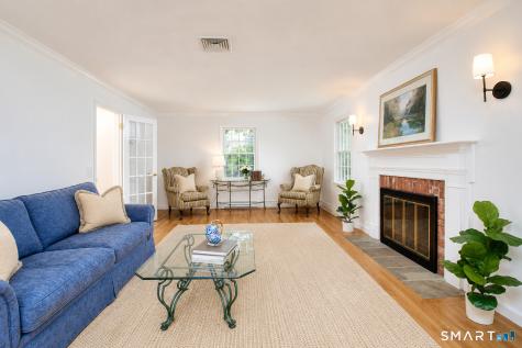 142 Horseshoe Lane Fairfield CT 06824