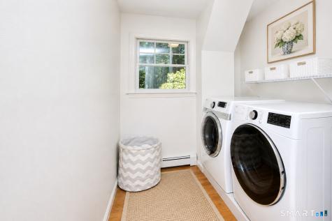 142 Horseshoe Lane Fairfield CT 06824