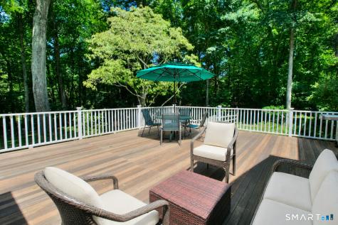 142 Horseshoe Lane Fairfield CT 06824