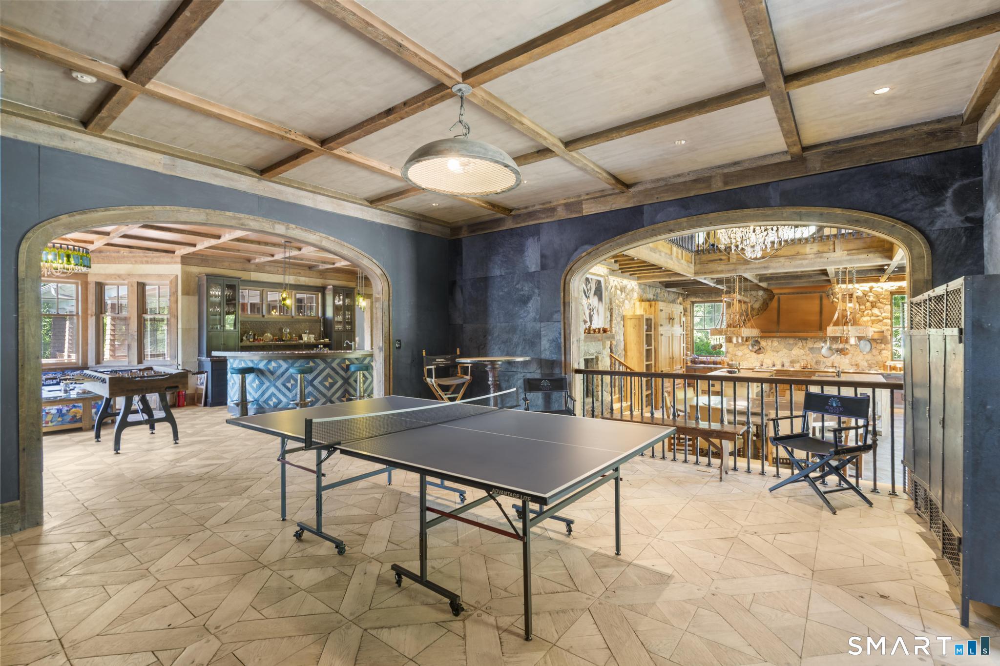 38-48-58 Quaker Lane Greenwich CT 06831