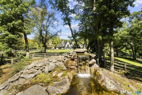 38-48-58 Quaker Lane Greenwich CT 06831