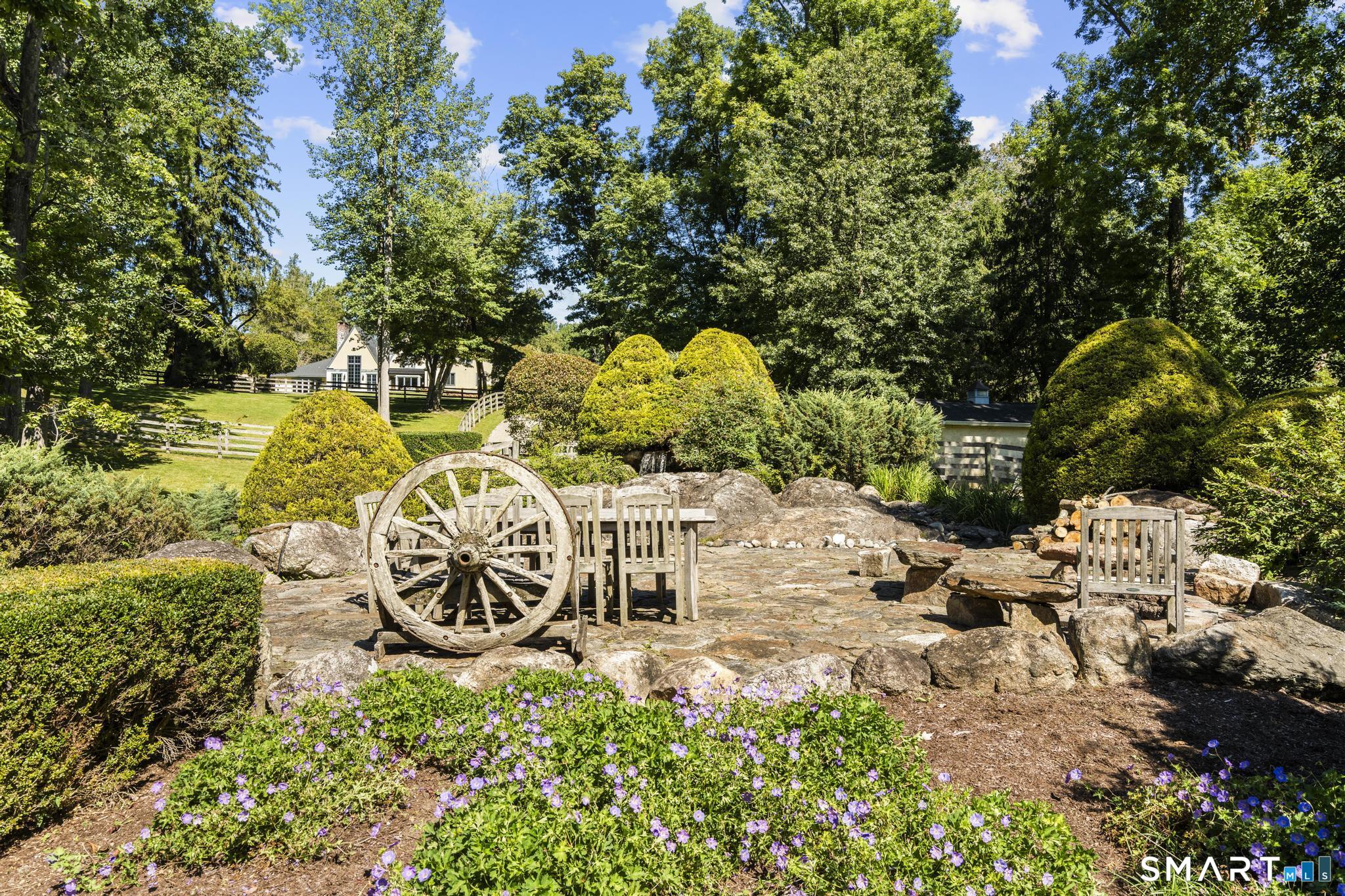 38-48-58 Quaker Lane Greenwich CT 06831