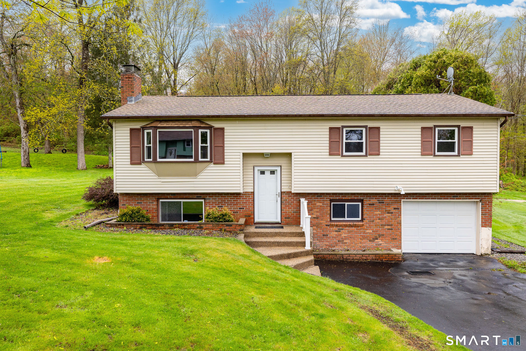 35 Terrace Drive Montville CT 06370
